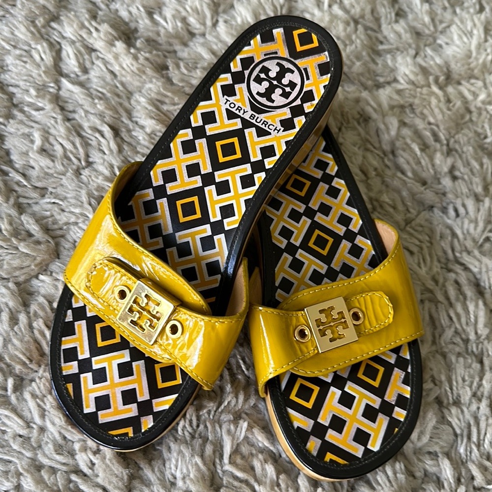 Tory Burch wooden clogs blue, white, yellow 6.5